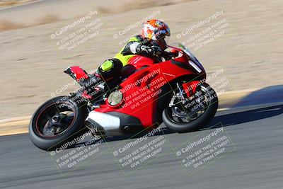 media/Jan-09-2022-SoCal Trackdays (Sun) [[2b1fec8404]]/Turn 8 (1045am)/